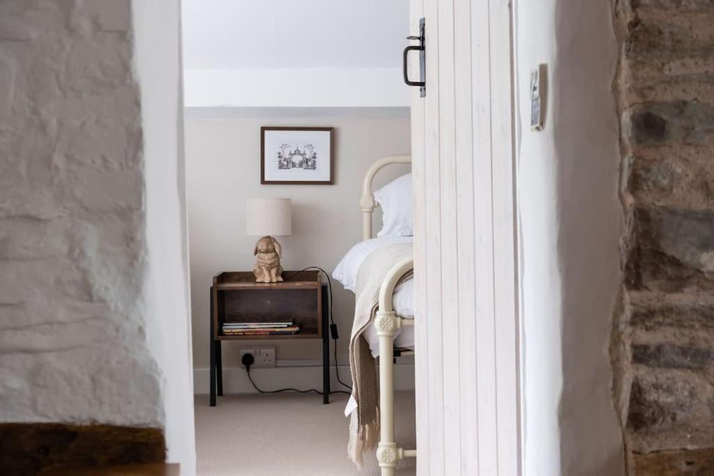 Luxury Cottage Near Hay-On-Wye Llanigon Esterno foto