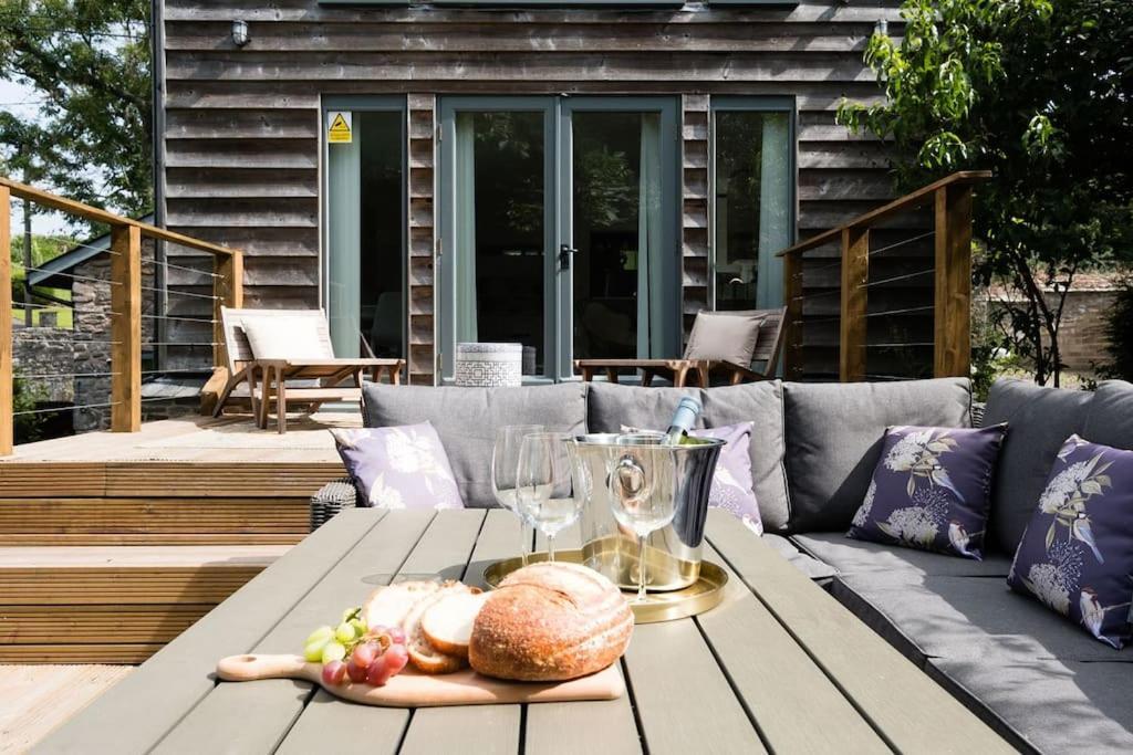 Luxury Cottage Near Hay-On-Wye Llanigon Esterno foto
