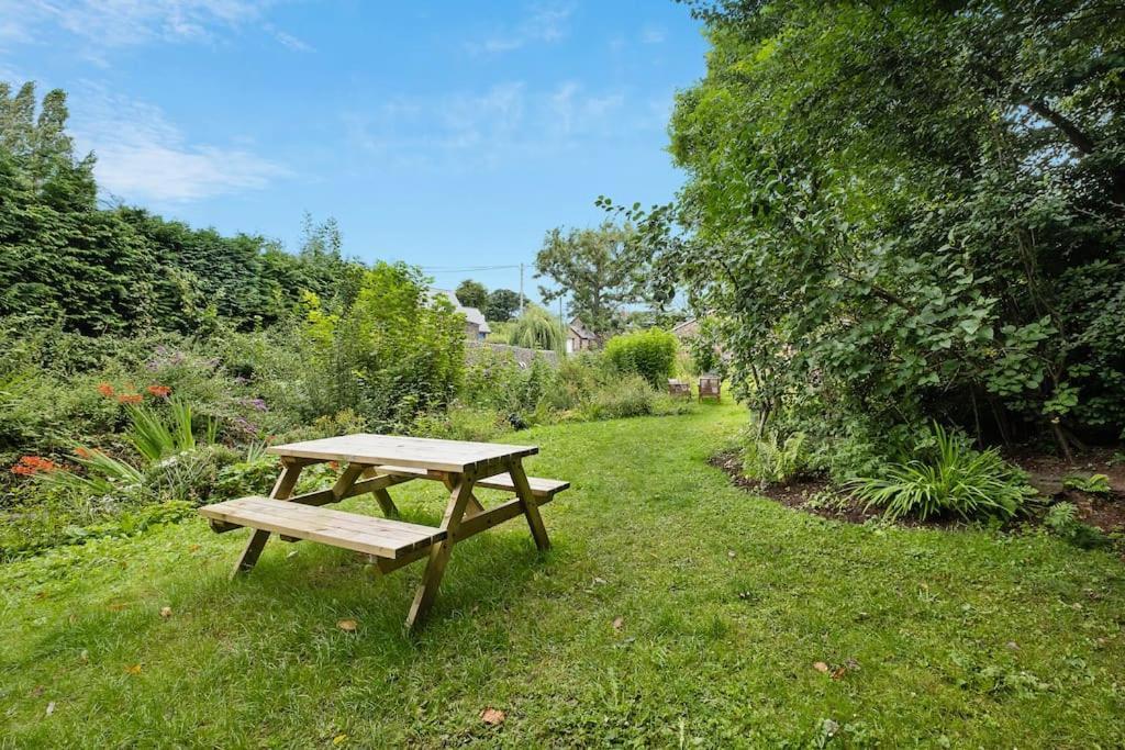 Luxury Cottage Near Hay-On-Wye Llanigon Esterno foto